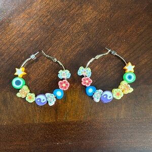 Hoop earrings from Francesca’s. Never worn. Great shape.